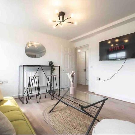 Apartmán Exquisite Luxury Retreat Southampton Exteriér fotografie